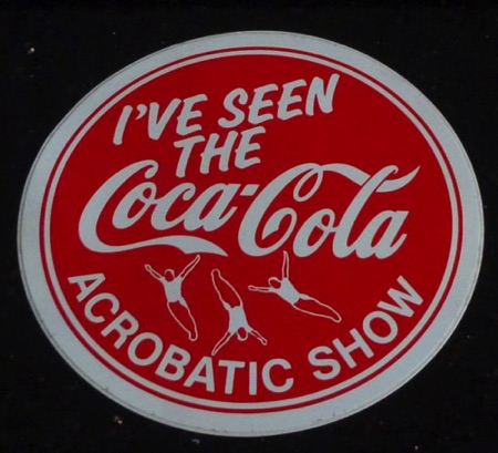5515-1 € 2,50 coca cola sticker doorsnee 9cm